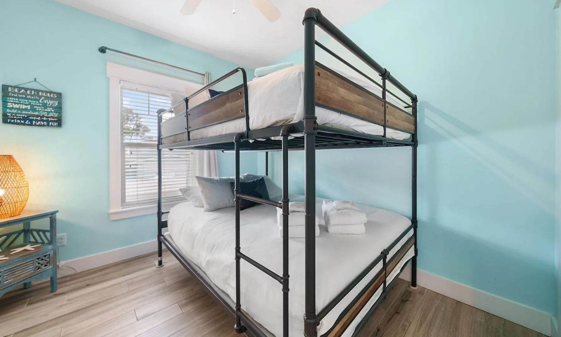 Laid Back In Laguna - Pet Friendly, Private Pool بنما سيتي بيتش بيت للعطل